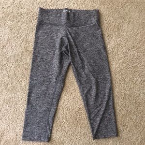 Victoria’s Secret ultimate crop legging
